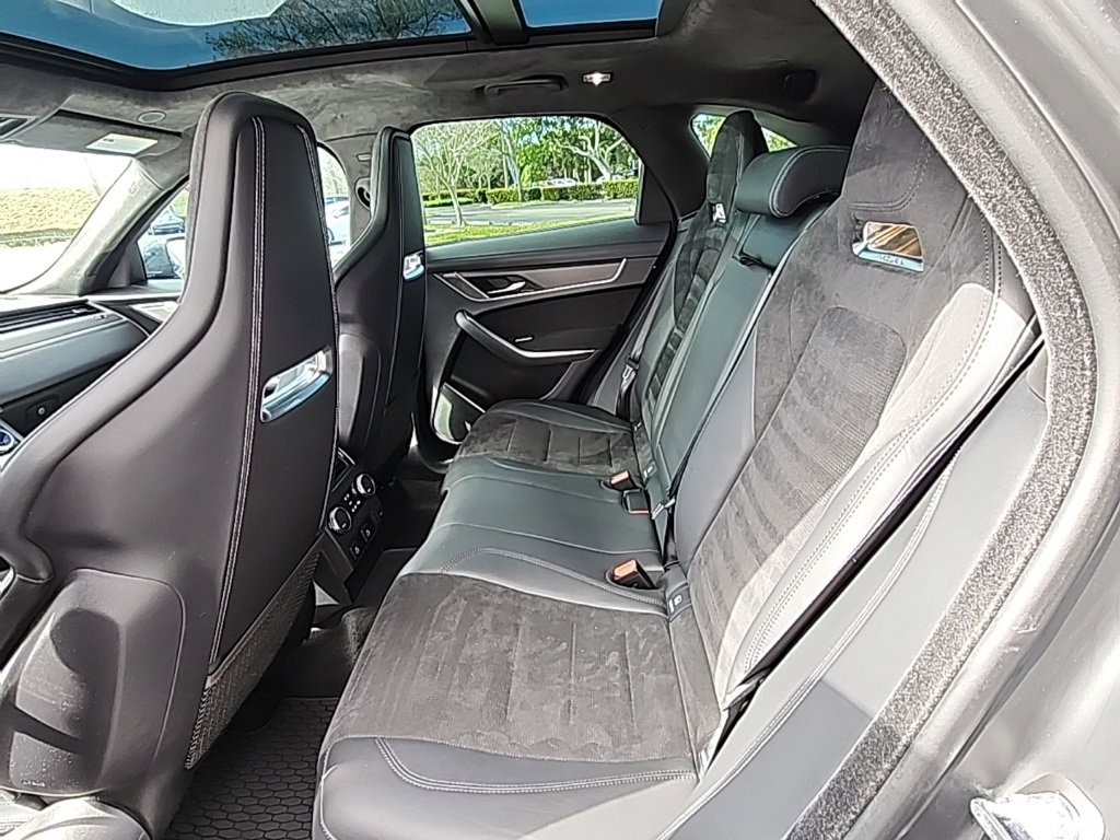 Used 2021 Jaguar F-PACE SVR image 20