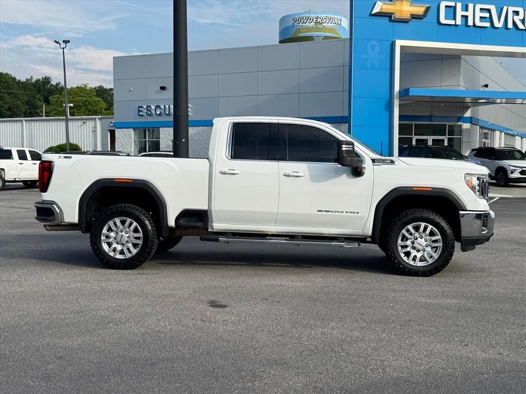 Used 2022 GMC Sierra 2500 SLE w/ SLE Convenience Package AWD/4WD image 2