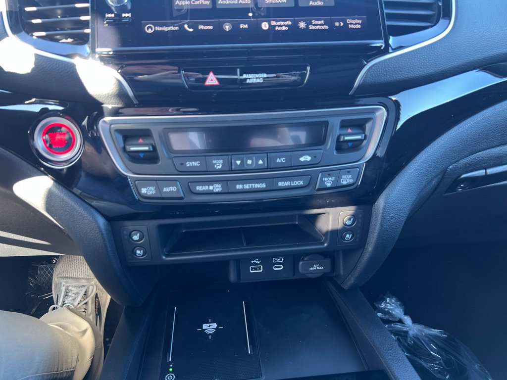 New 2026 Honda Ridgeline Black Edition image 17