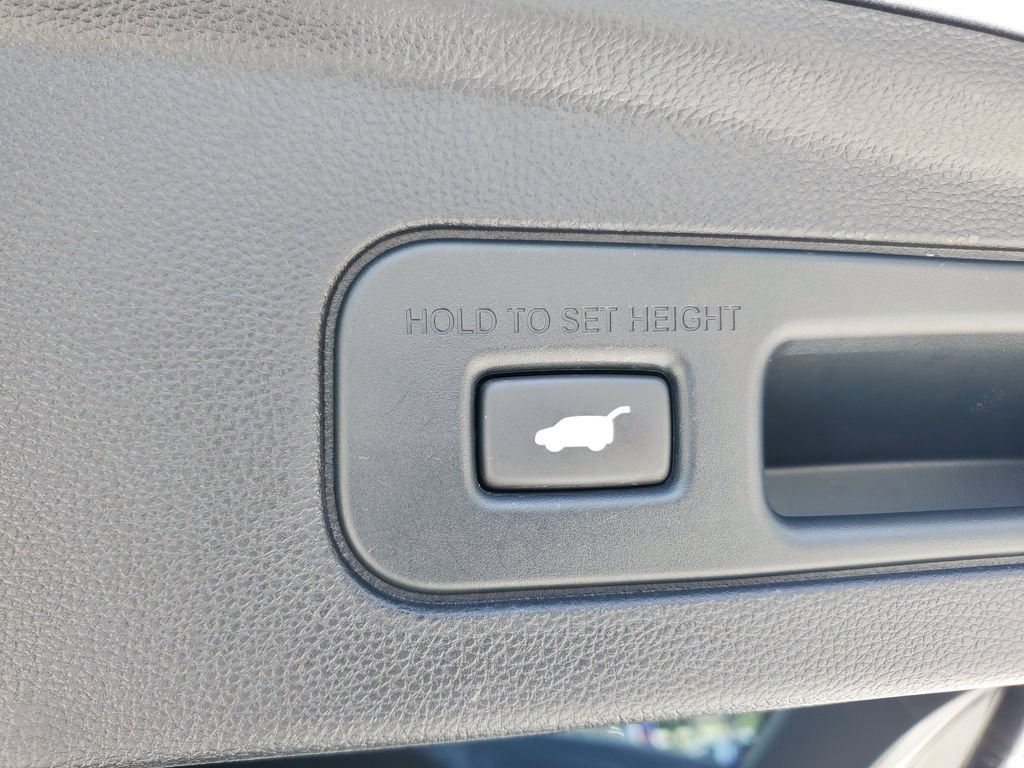 Used 2024 Acura MDX FWD w/ Technology Package image 9