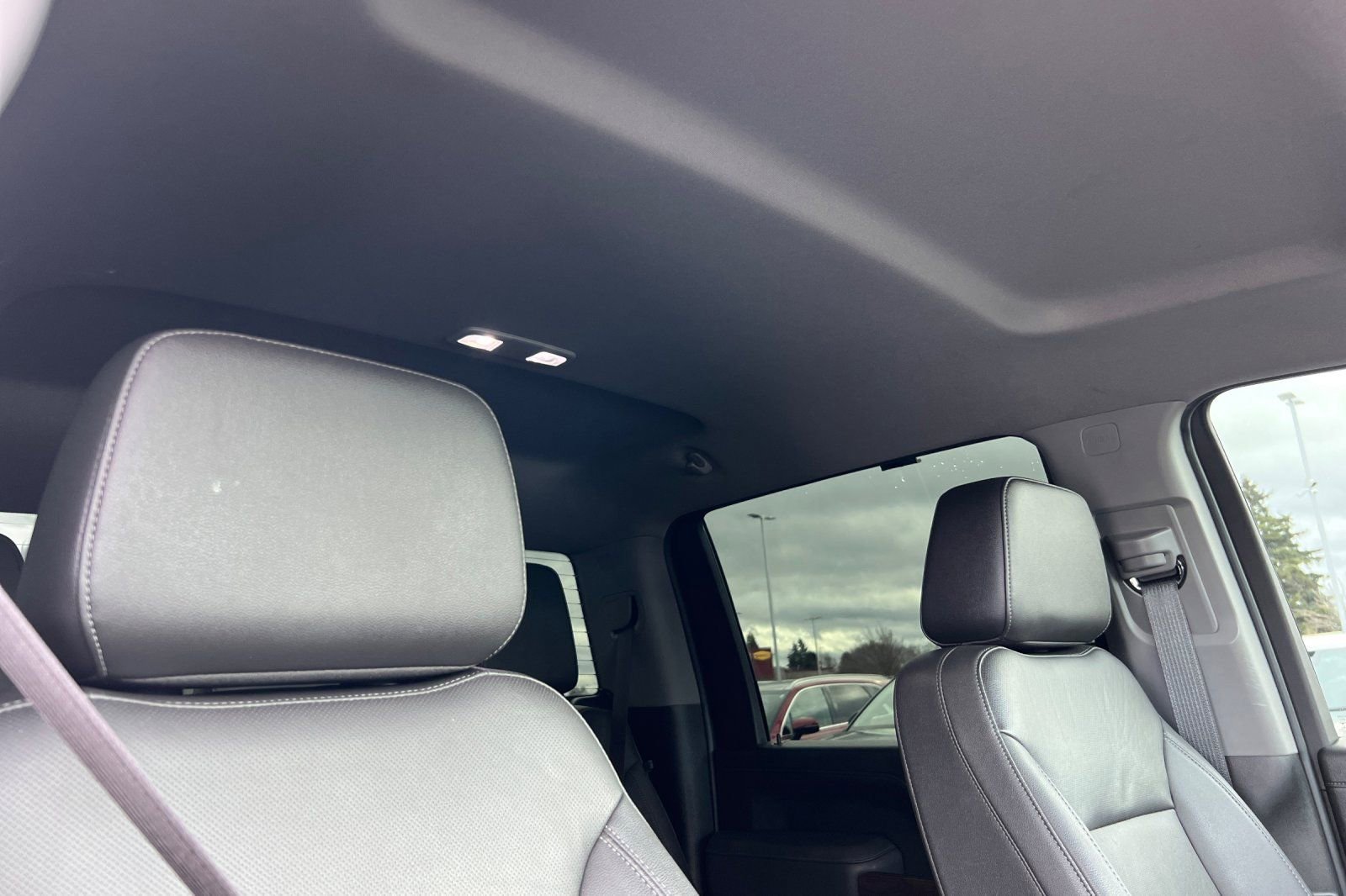 Used 2023 GMC Sierra 3500 SLT w/ Gooseneck/5TH Wheel Package AWD/4WD image 16
