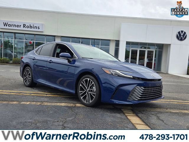Used 2026 Toyota Camry XLE FWD image 1