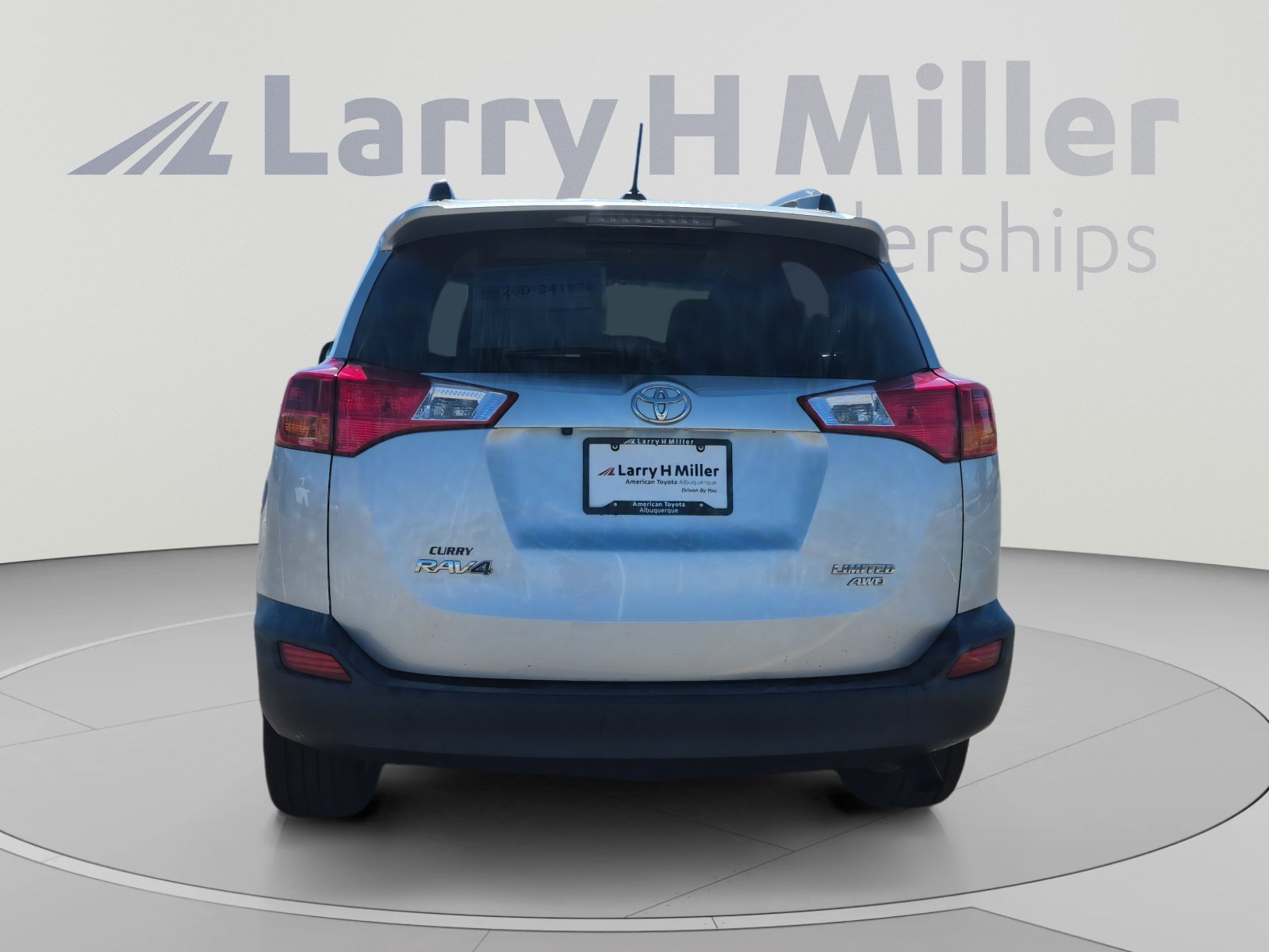 Used 2013 Toyota RAV4 Limited AWD/4WD image 4