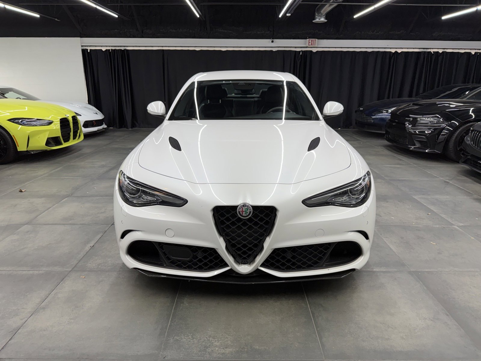 Used 2017 Alfa Romeo Giulia Quadrifoglio image 10