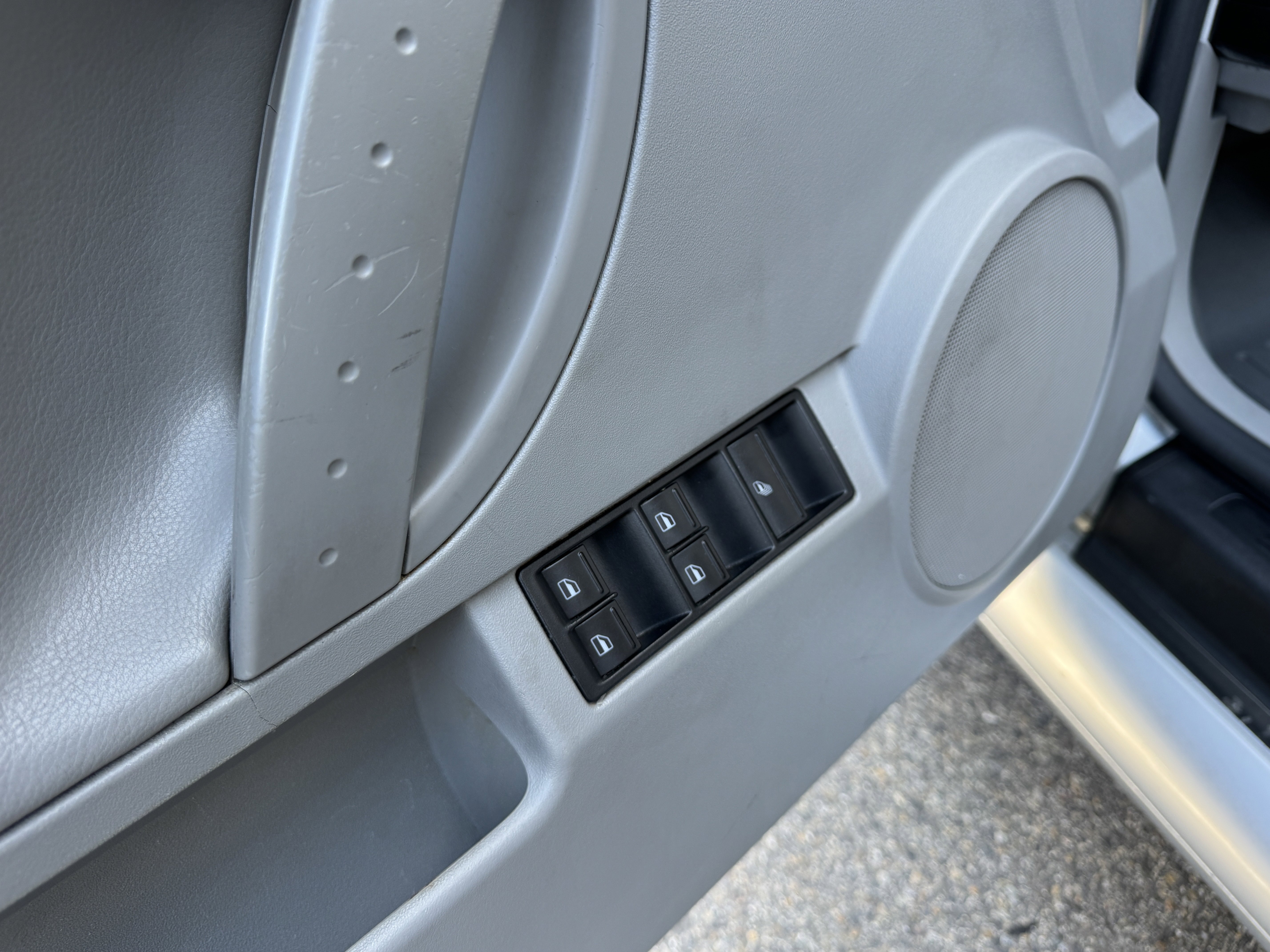 Used 2004 Volkswagen Beetle GLS image 25