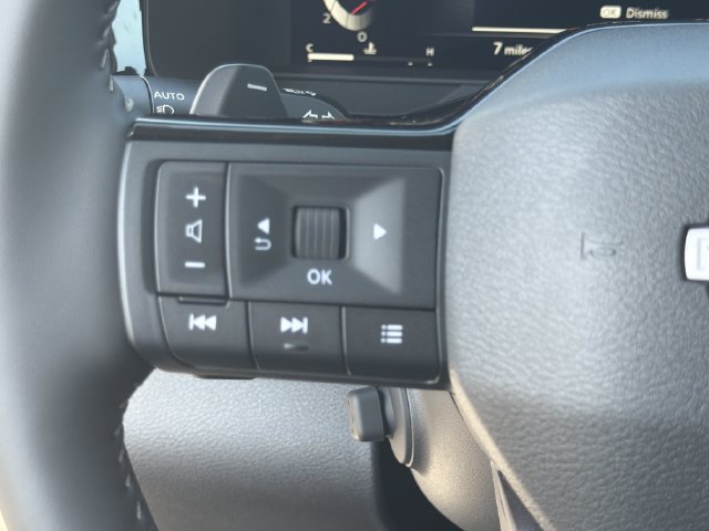 New 2026 Nissan Pathfinder Platinum AWD/4WD image 28