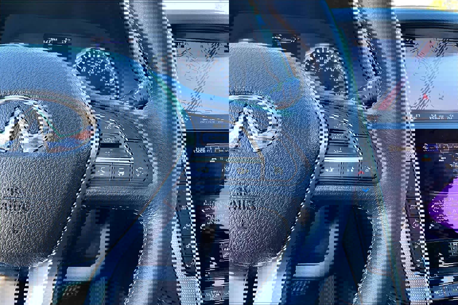 Used 2018 INFINITI Q50 Sport image 22