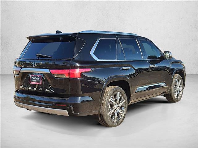 Used 2023 Toyota Sequoia Capstone AWD/4WD image 5