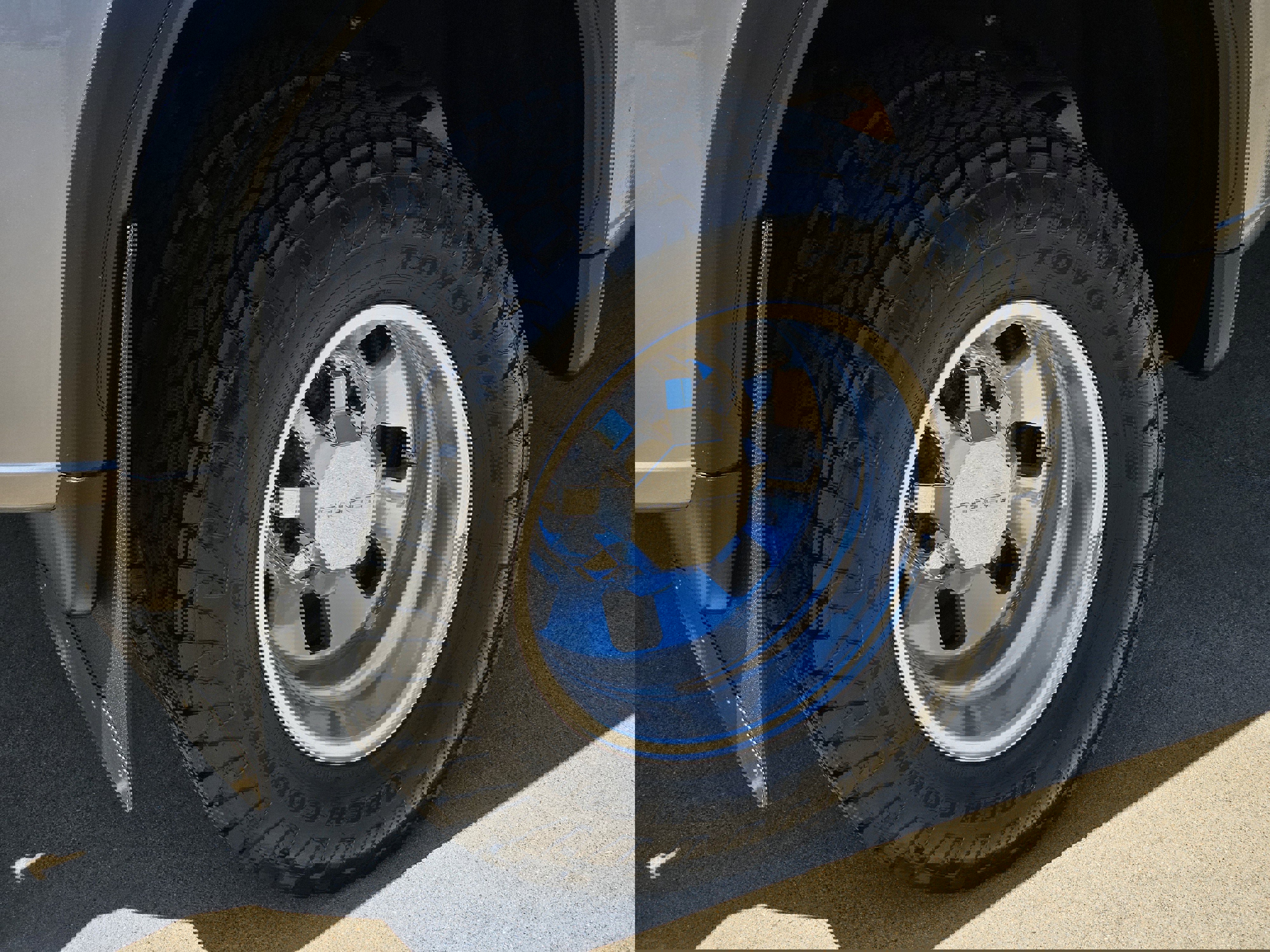 Used 2025 GMC Sierra 3500 Denali Ultimate image 9