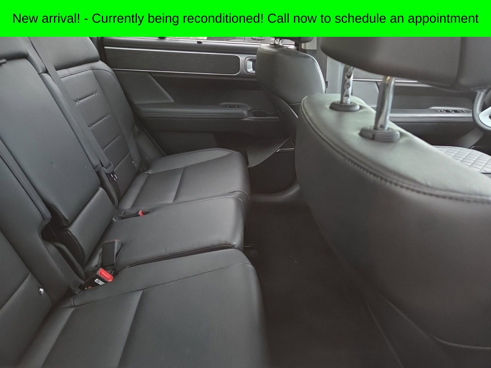 Used 2024 Hyundai Santa Fe Limited image 7