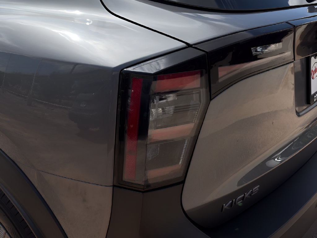 Certified 2025 Nissan Kicks S FWD image 31