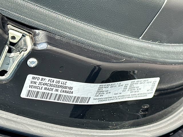Used 2025 Chrysler Pacifica Limited w/ Uconnect Theater Family Group AWD/4WD image 36