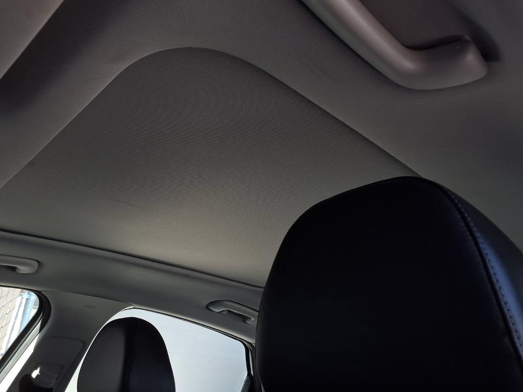 Used 2021 Hyundai Sonata Limited FWD image 19
