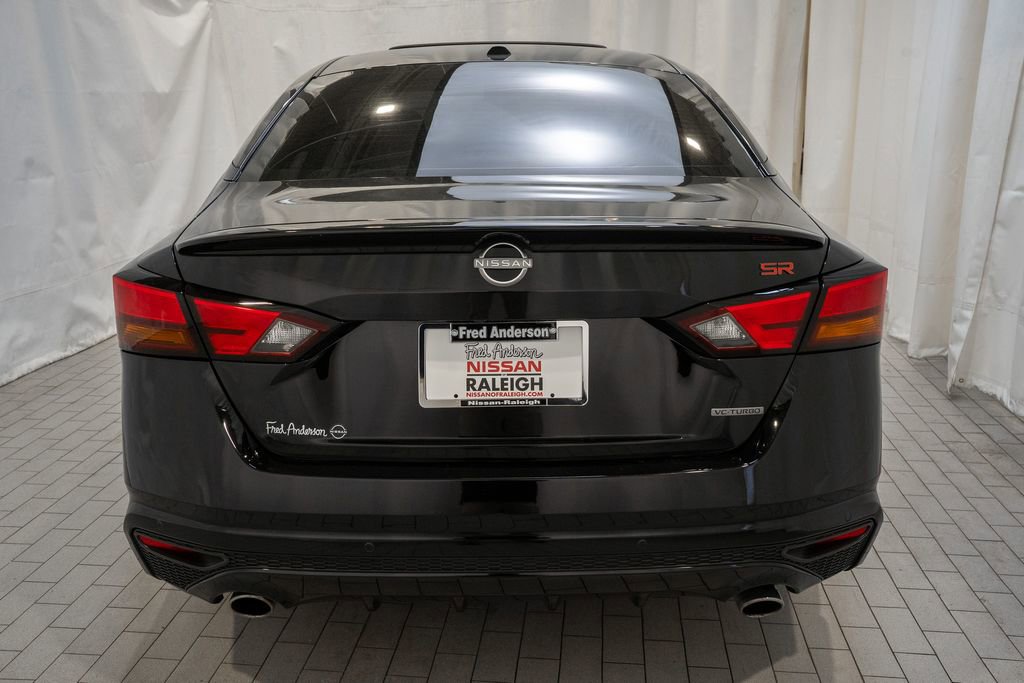 Certified 2024 Nissan Altima 2.0 SR image 4