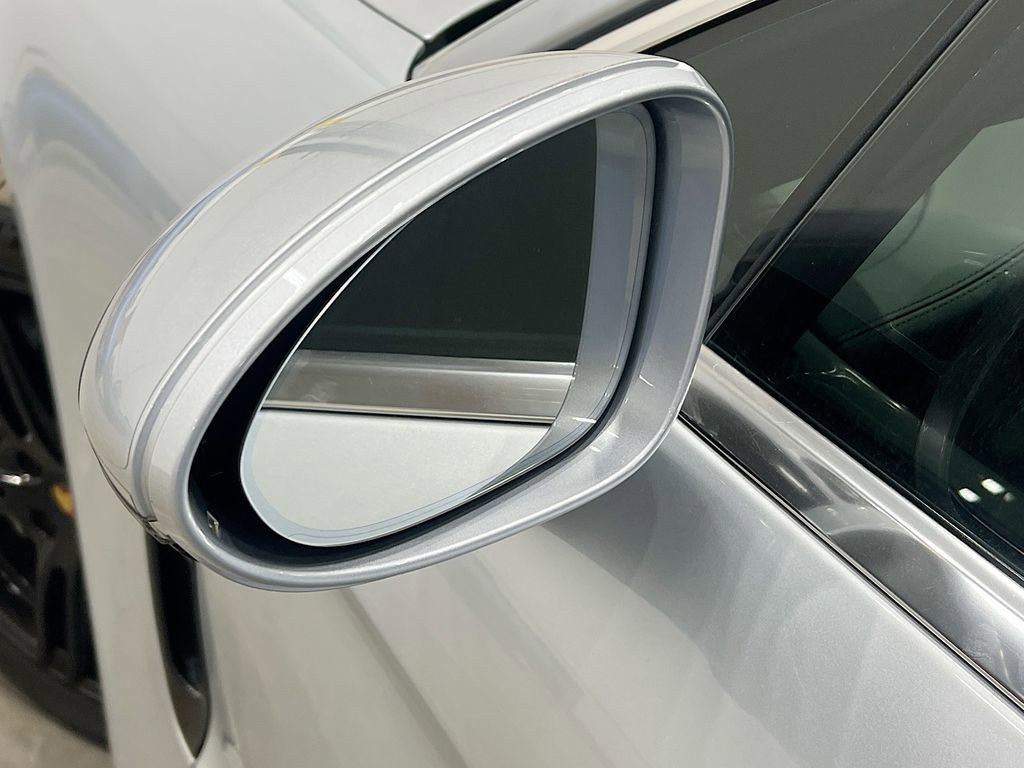 Used 2017 Porsche Panamera 4S image 39