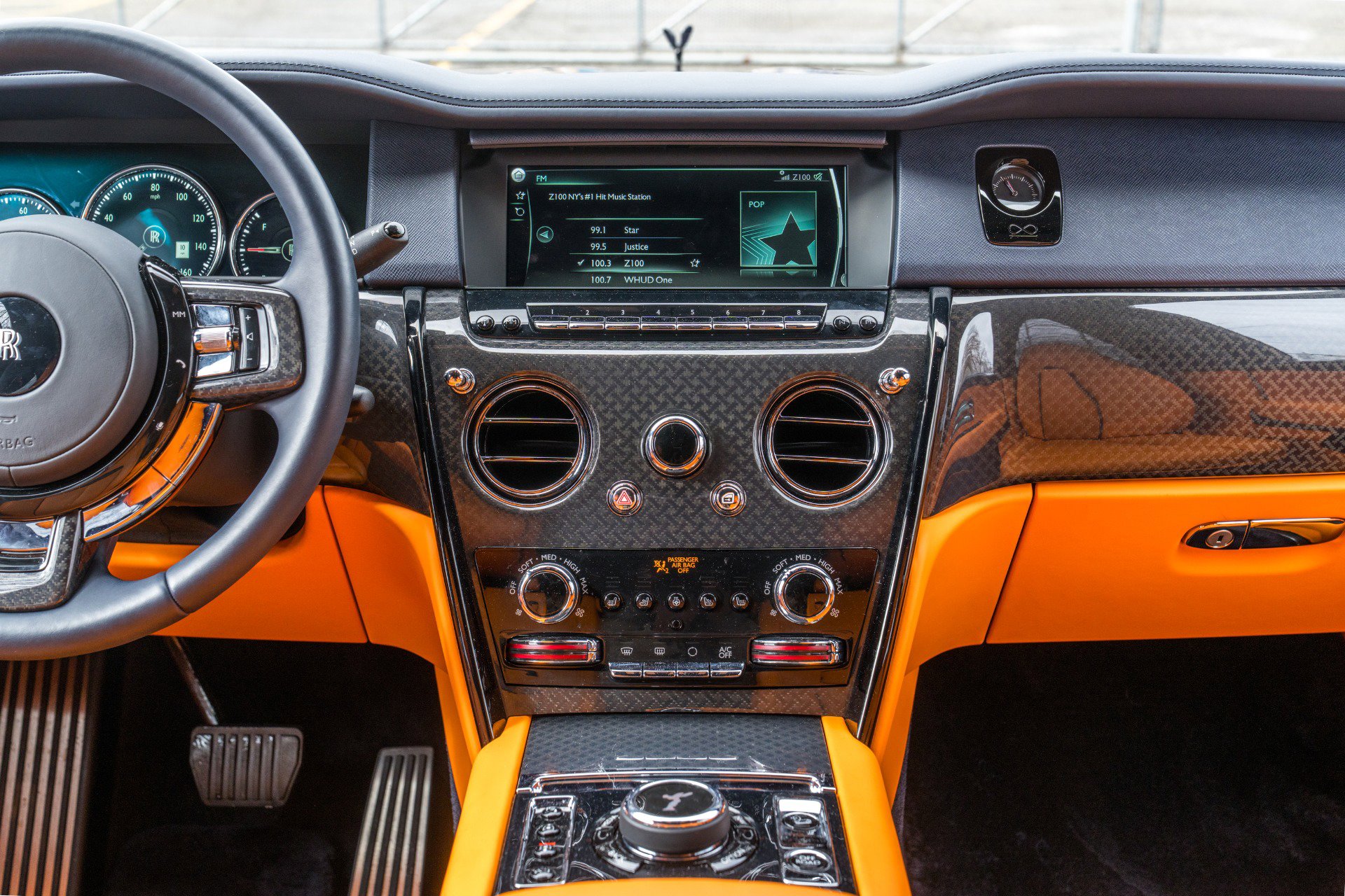 Used 2023 Rolls-Royce Cullinan Black Badge w/ Driver's Package AWD/4WD image 53