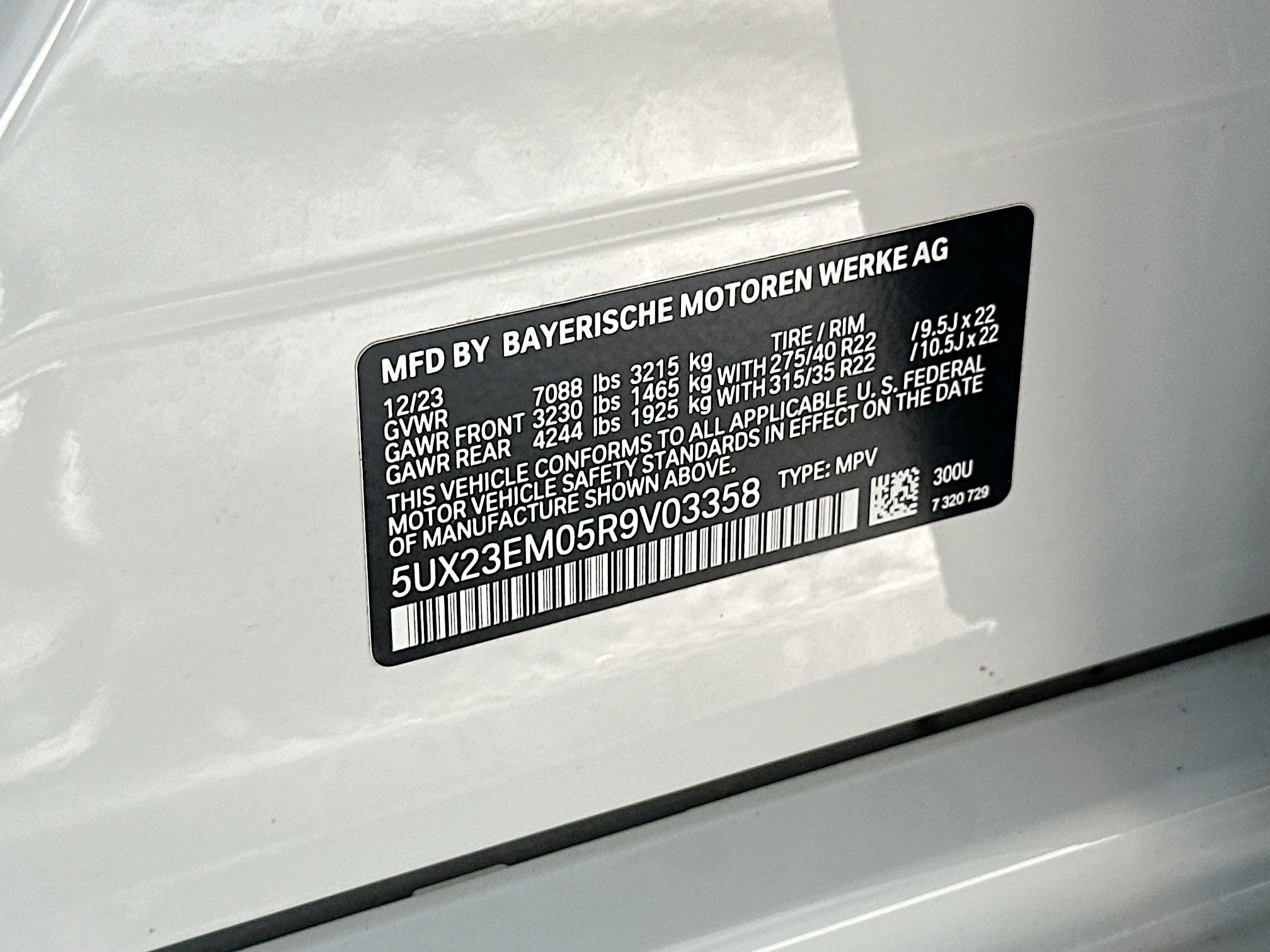 Certified 2024 BMW X7 xDrive40i w/ Parking Assistance Package image 36