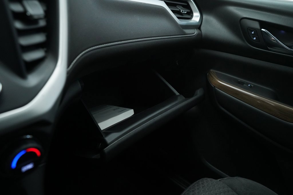 Used 2018 GMC Acadia SLE w/ Driver Alert Package I image 30