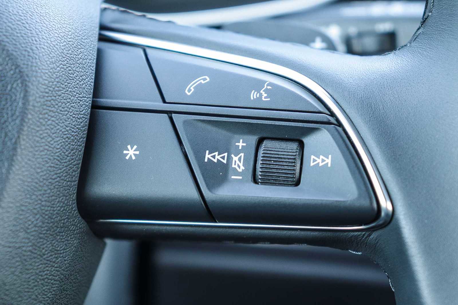 Used 2025 Audi Q3 2.0T Premium w/ Convenience Package image 18