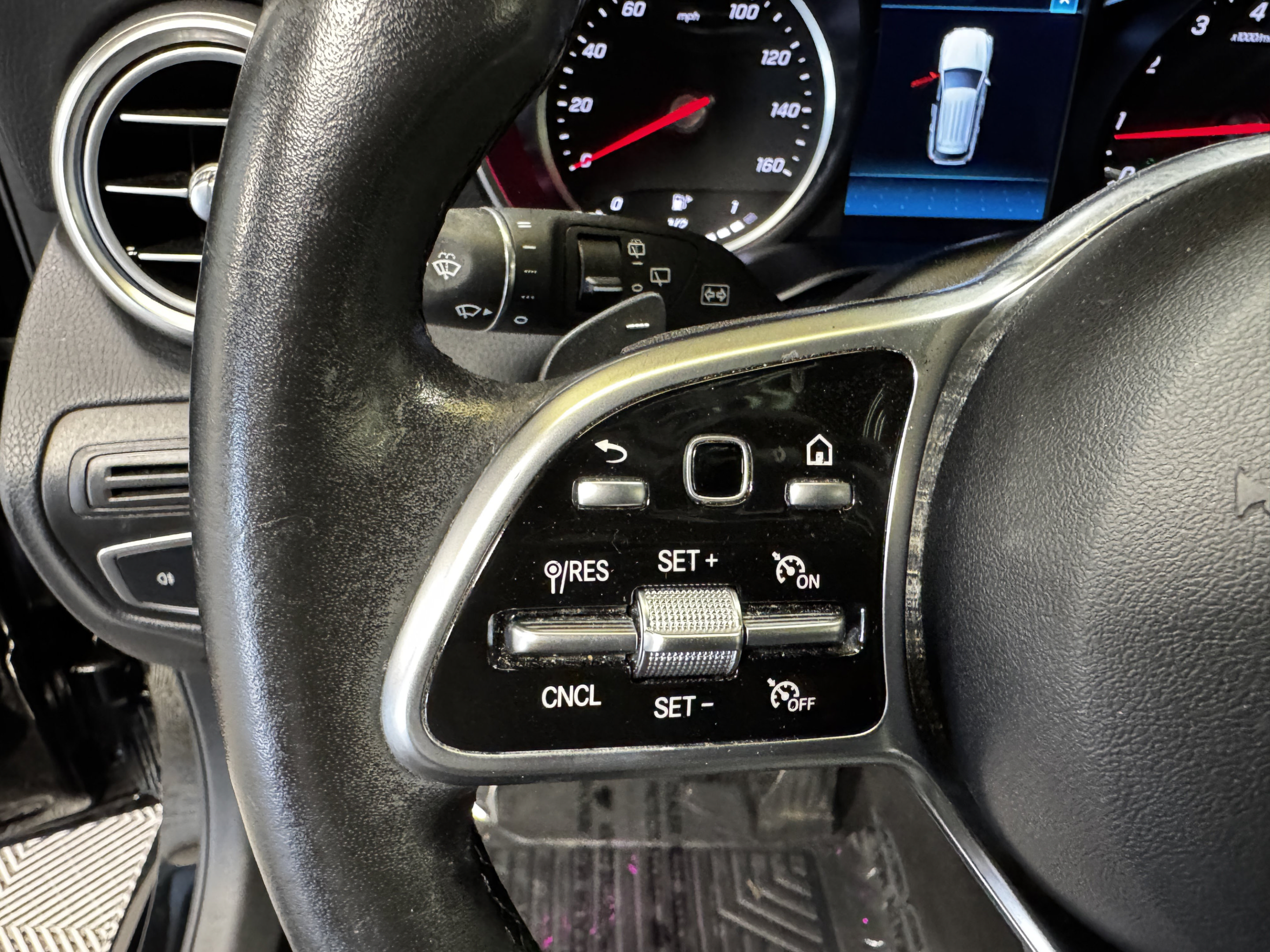 Used 2021 Mercedes-Benz GLC 300 image 18
