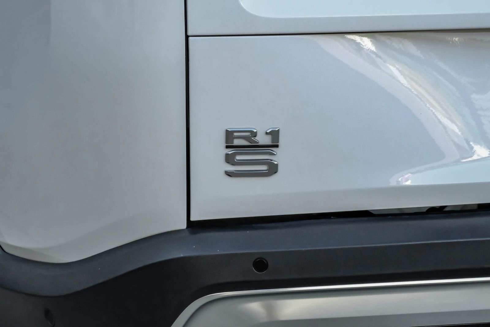 Used 2024 Rivian R1S Adventure image 62