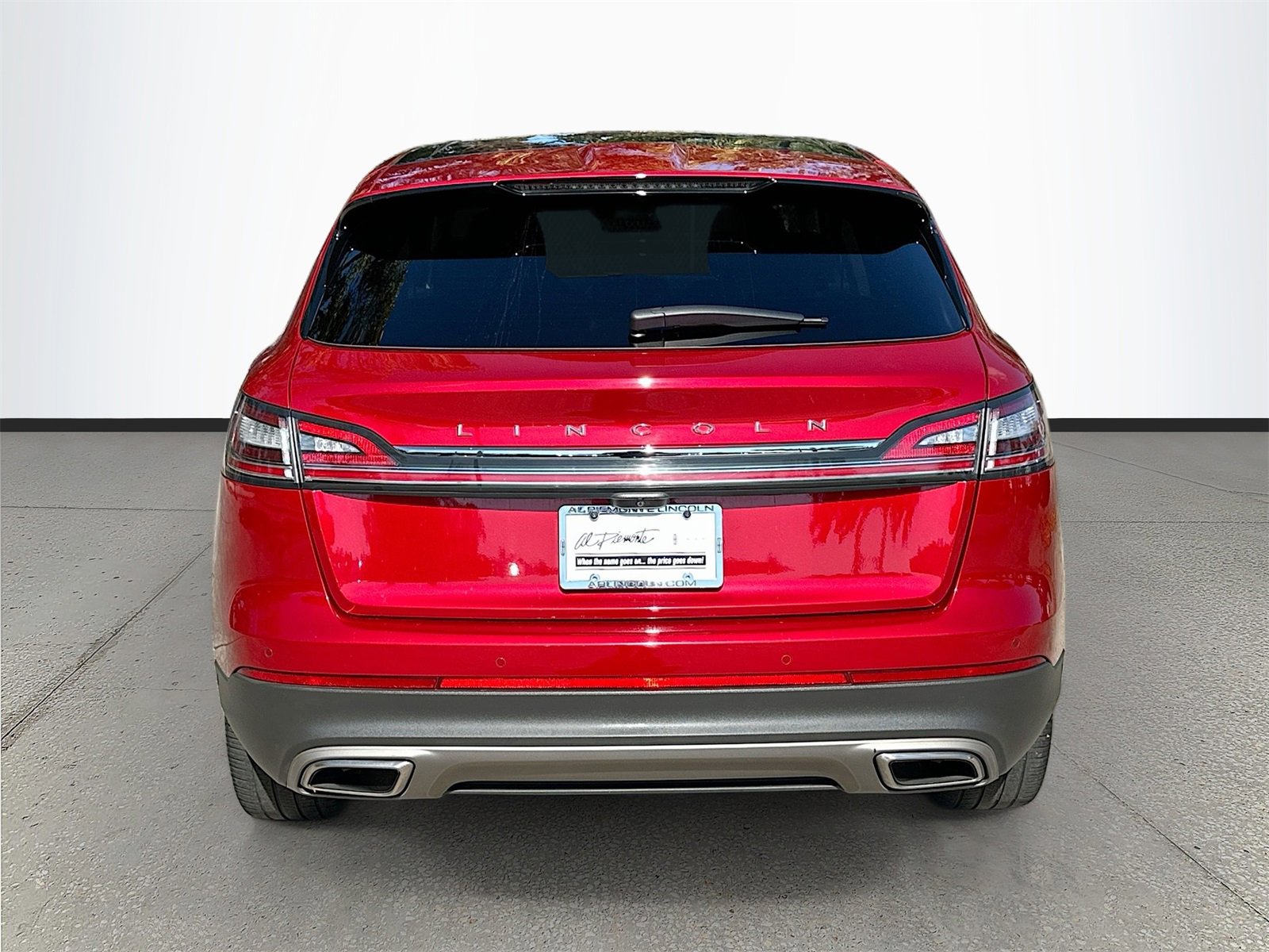 Used 2020 Lincoln Nautilus Reserve w/ Equipment Group 201A image 6