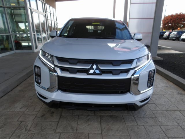 New 2025 Mitsubishi Outlander Sport ES image 2