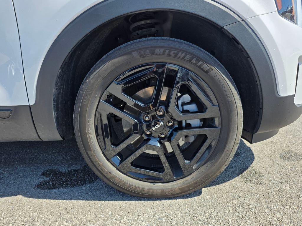 Used 2024 Kia Telluride SX X-Line image 32