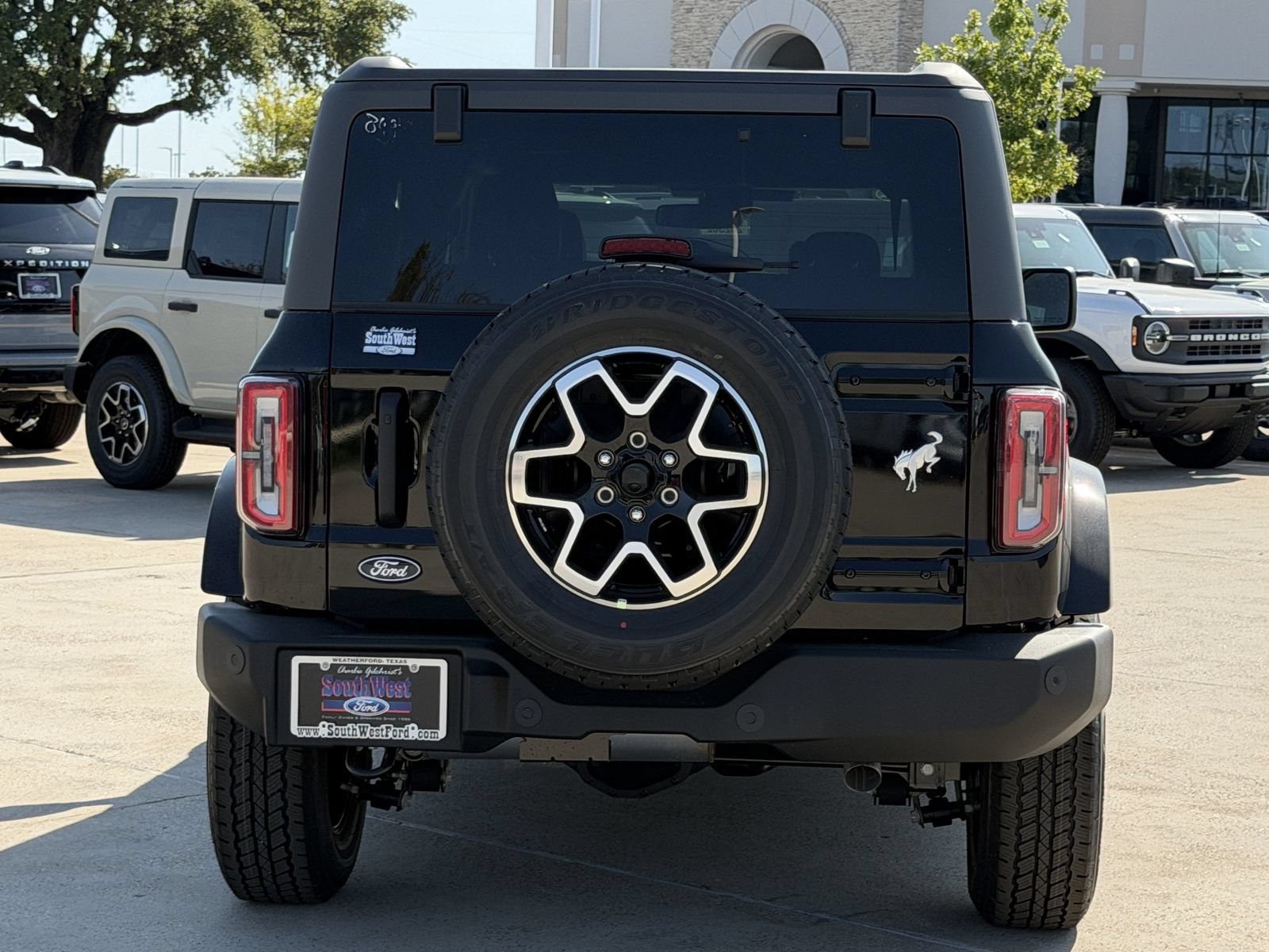 New 2026 Ford Bronco Outer Banks AWD/4WD image 5