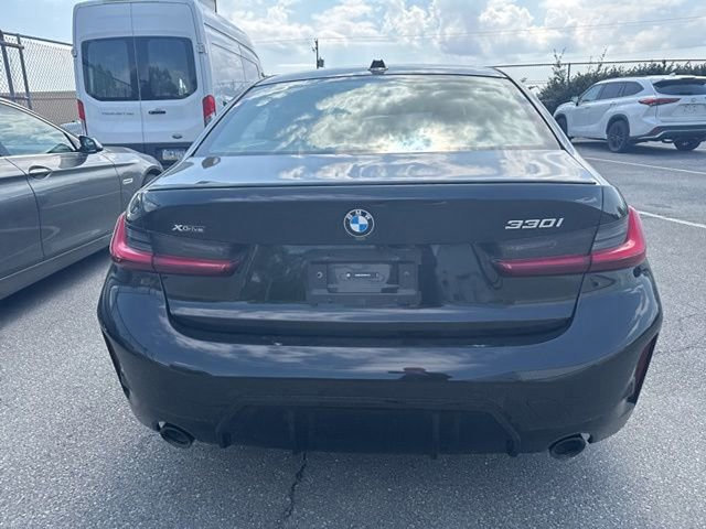 Certified 2026 BMW 330i xDrive Sedan w/ M Sport Package AWD/4WD image 11