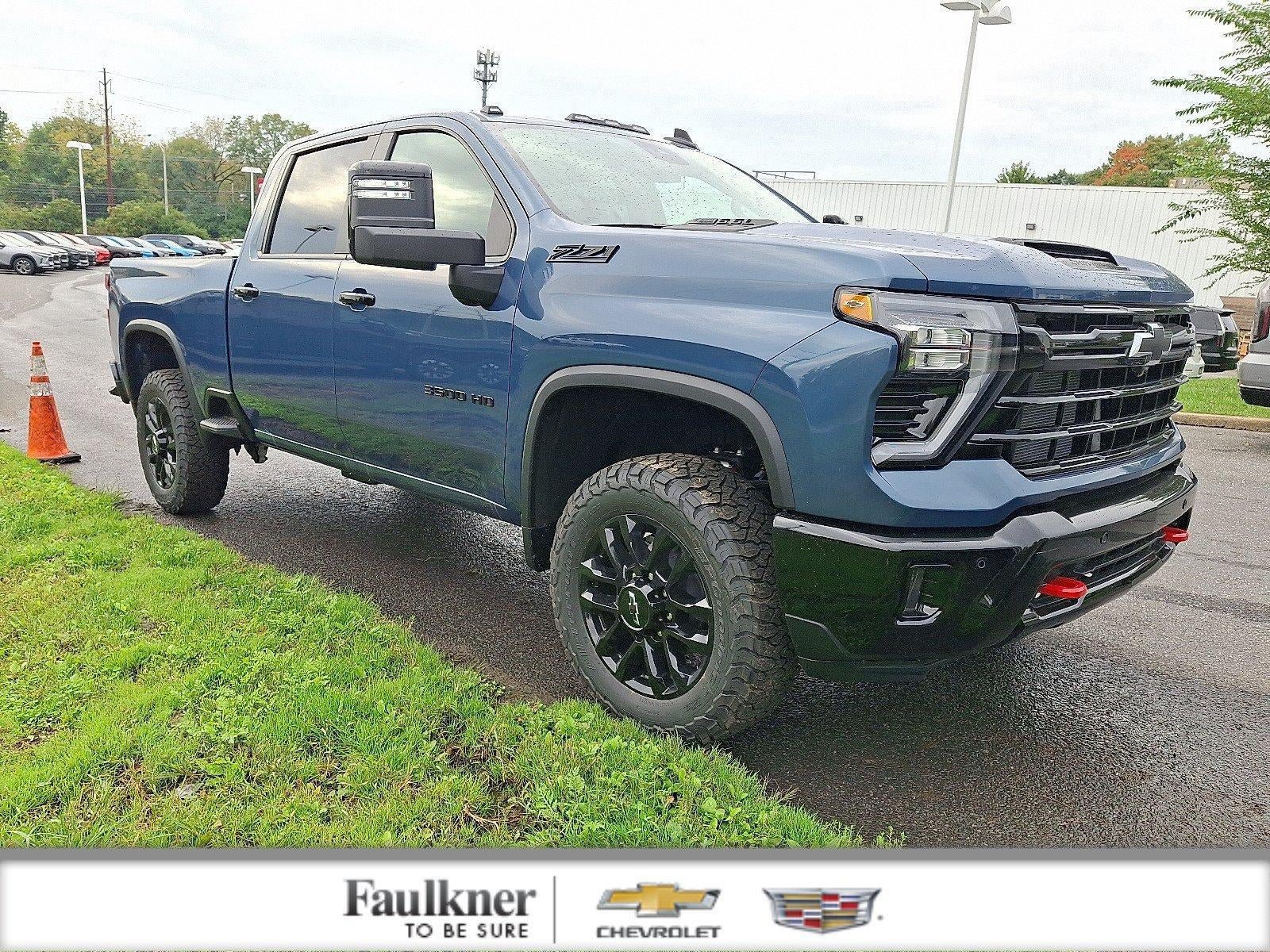New 2026 Chevrolet Silverado 3500 LT w/ Trail Boss Package AWD/4WD image 1