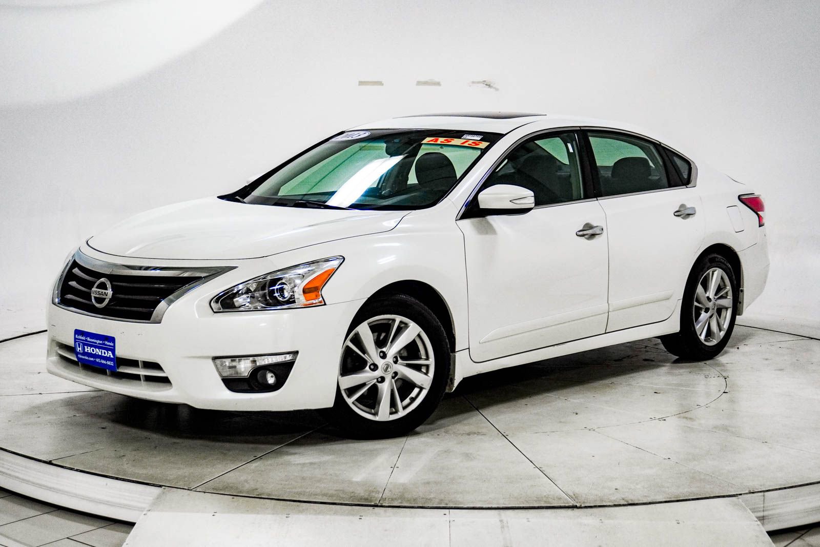 Used 2013 Nissan Altima 2.5 SL w/ 2.5 Moonroof Pkg FWD image 1