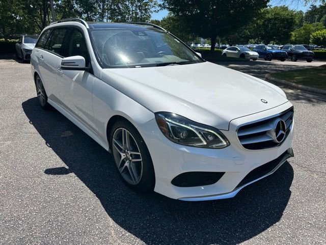 Certified 2016 Mercedes-Benz E 350 4MATIC Wagon image 3