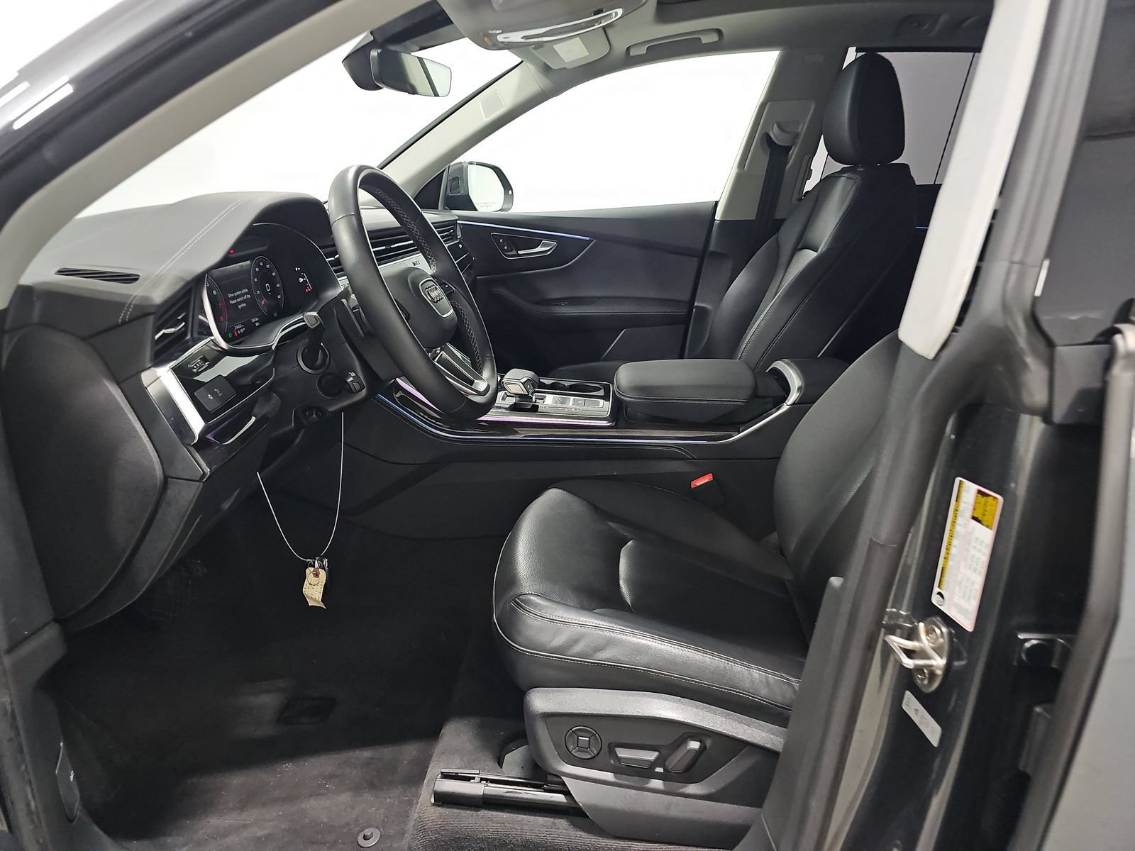 Used 2023 Audi Q8 Premium Plus w/ Premium Plus Package AWD/4WD image 41