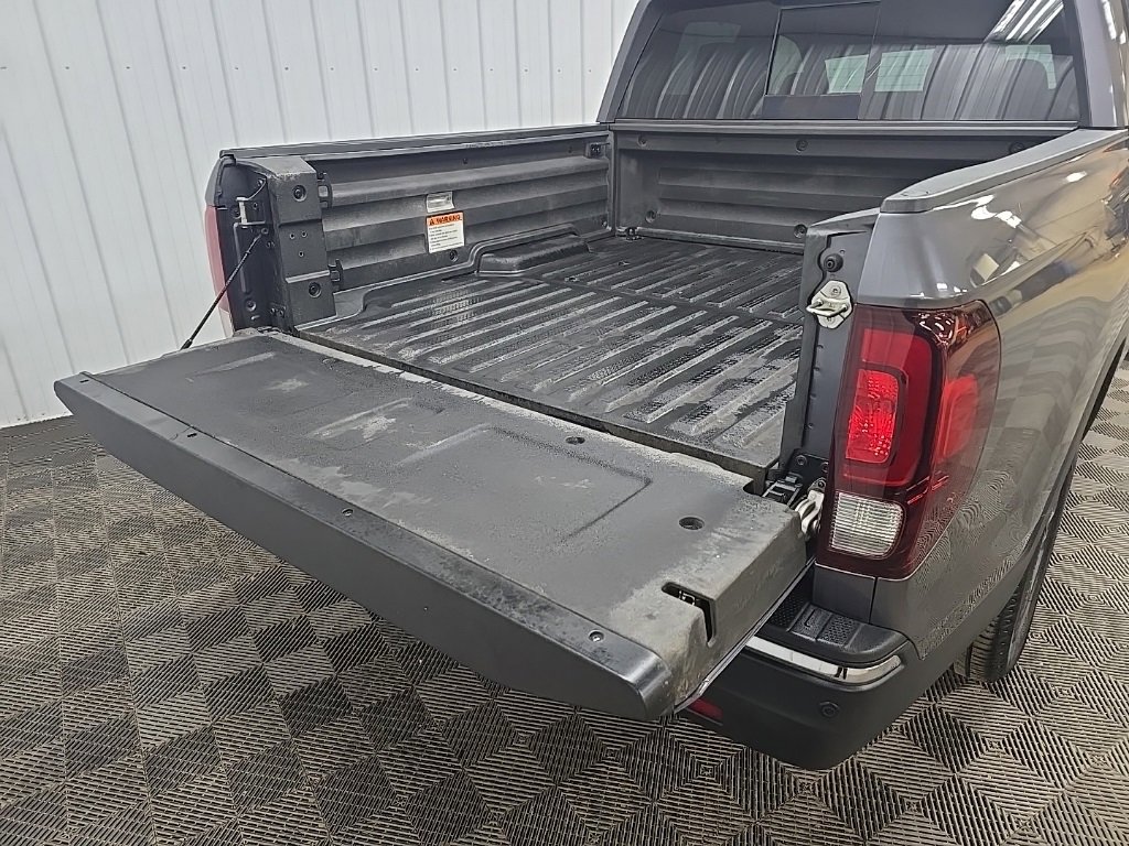 Used 2020 Honda Ridgeline RTL-E image 11