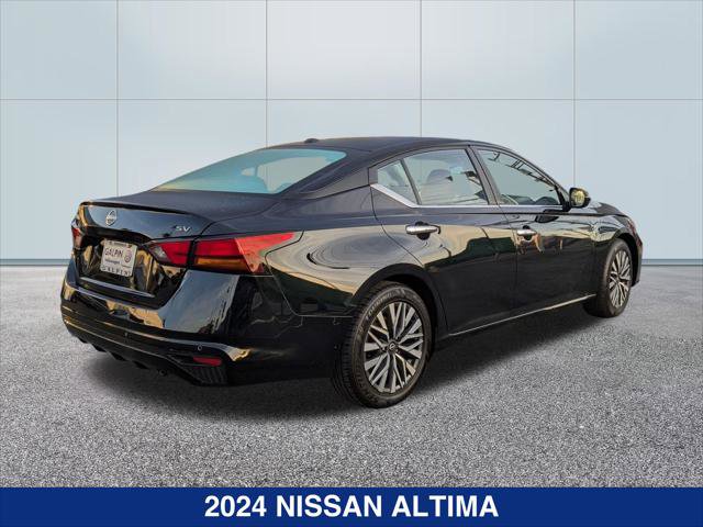 Used 2024 Nissan Altima 2.5 SV image 5