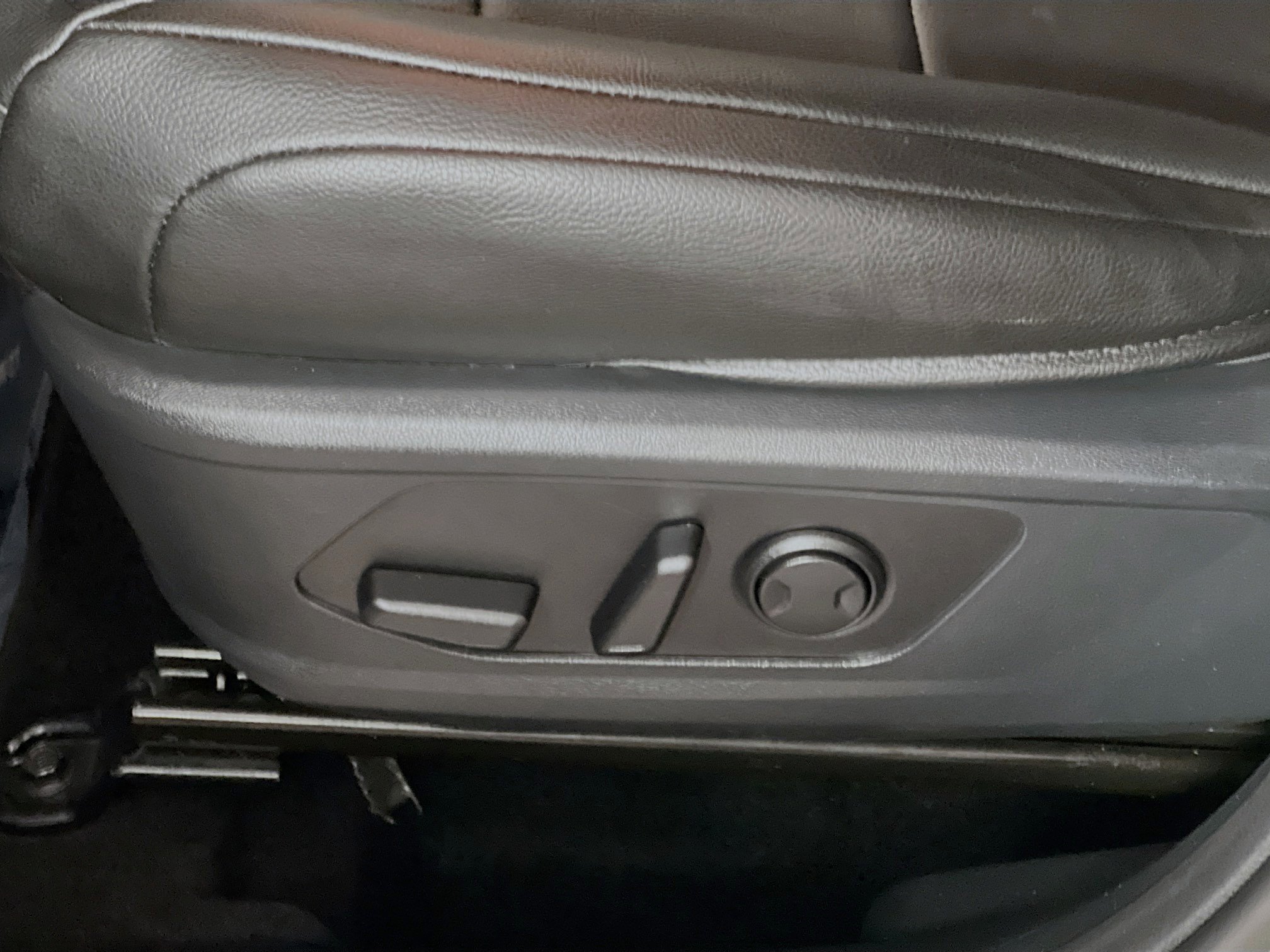 Used 2022 Hyundai Santa Cruz SEL AWD/4WD image 16