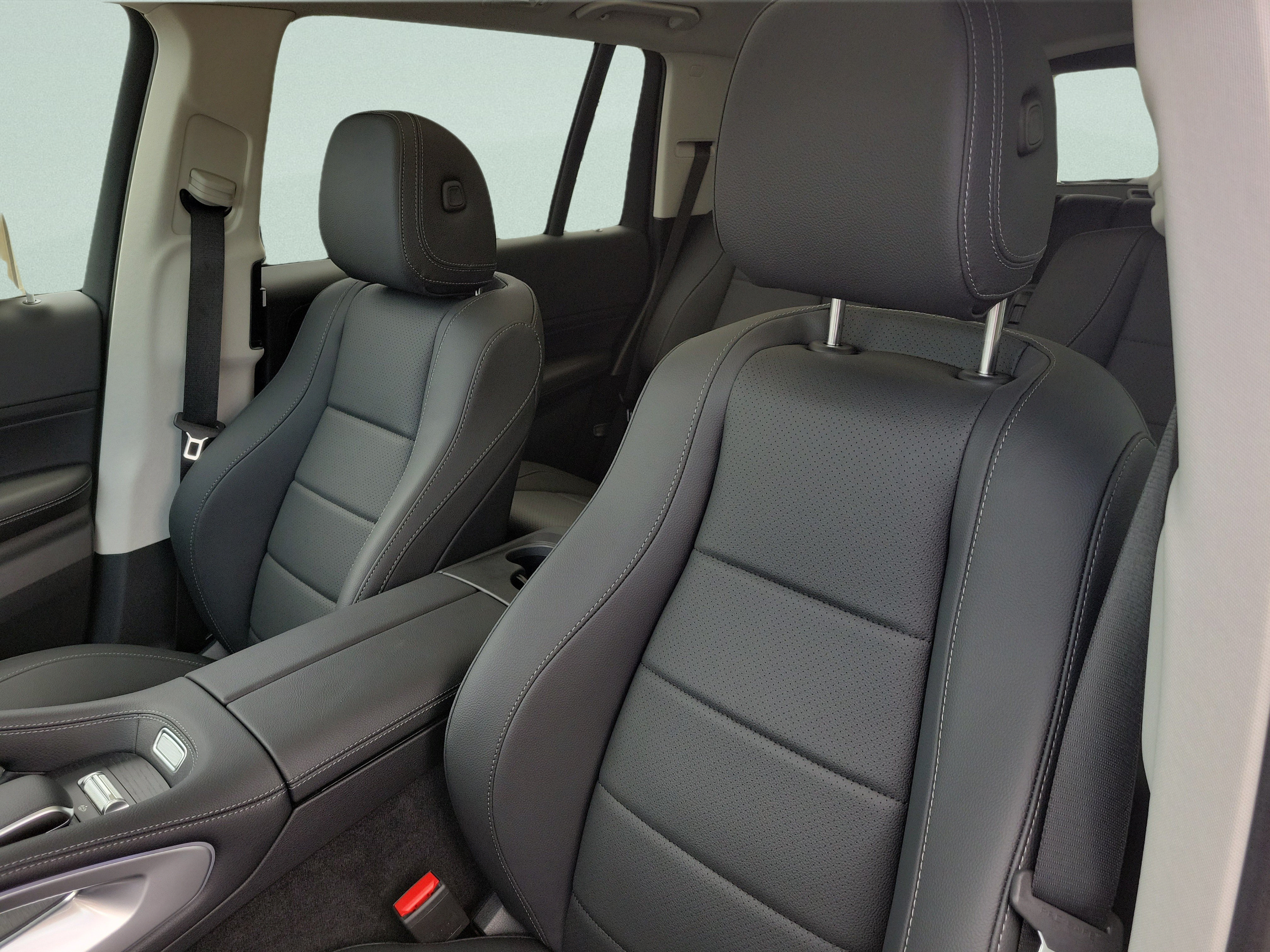 New 2026 Mercedes-Benz GLS 450 4MATIC image 19