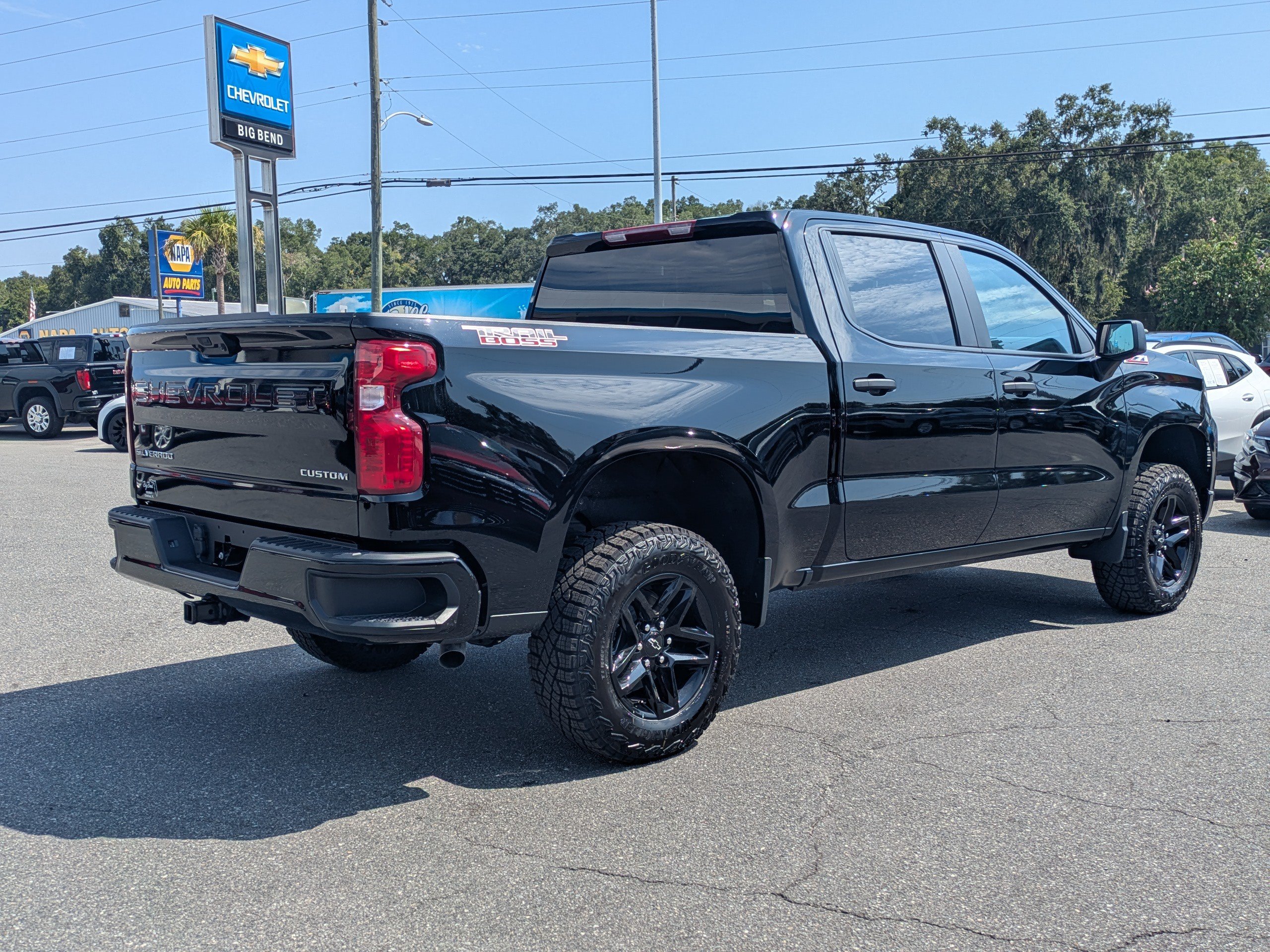 New 2026 Chevrolet Silverado 1500 Custom Trail Boss AWD/4WD image 4