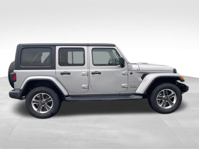 Used 2019 Jeep Wrangler Unlimited Sahara AWD/4WD image 18