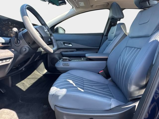 Used 2024 Nissan Ariya AWD image 19