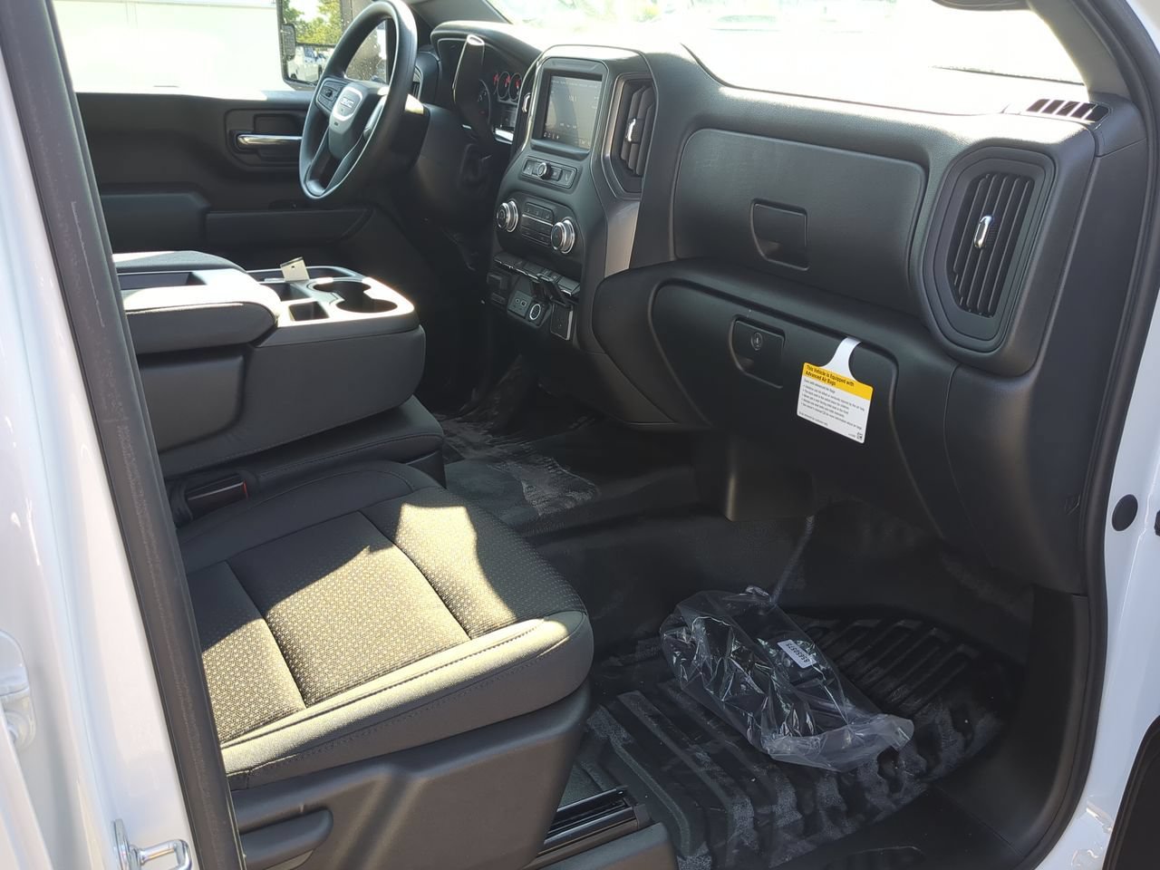 New 2026 GMC Sierra 2500 Pro w/ Convenience Package RWD image 27