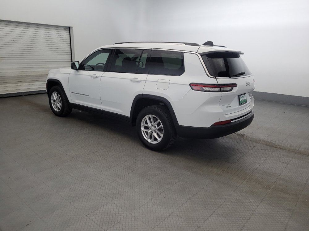 Used 2023 Jeep Grand Cherokee L Laredo w/ Luxury Tech Group I AWD/4WD image 3