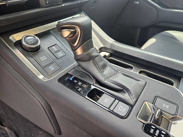 Used 2025 Lexus GX 550 AWD/4WD image 23