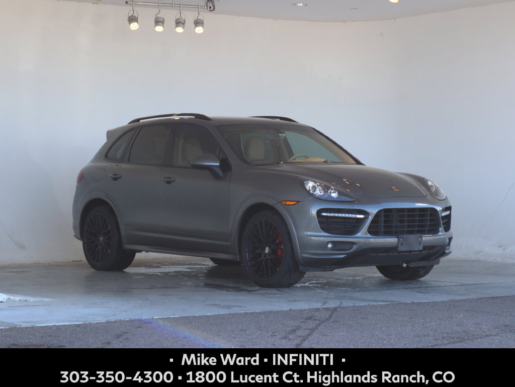 Used 2014 Porsche Cayenne GTS AWD/4WD image 9