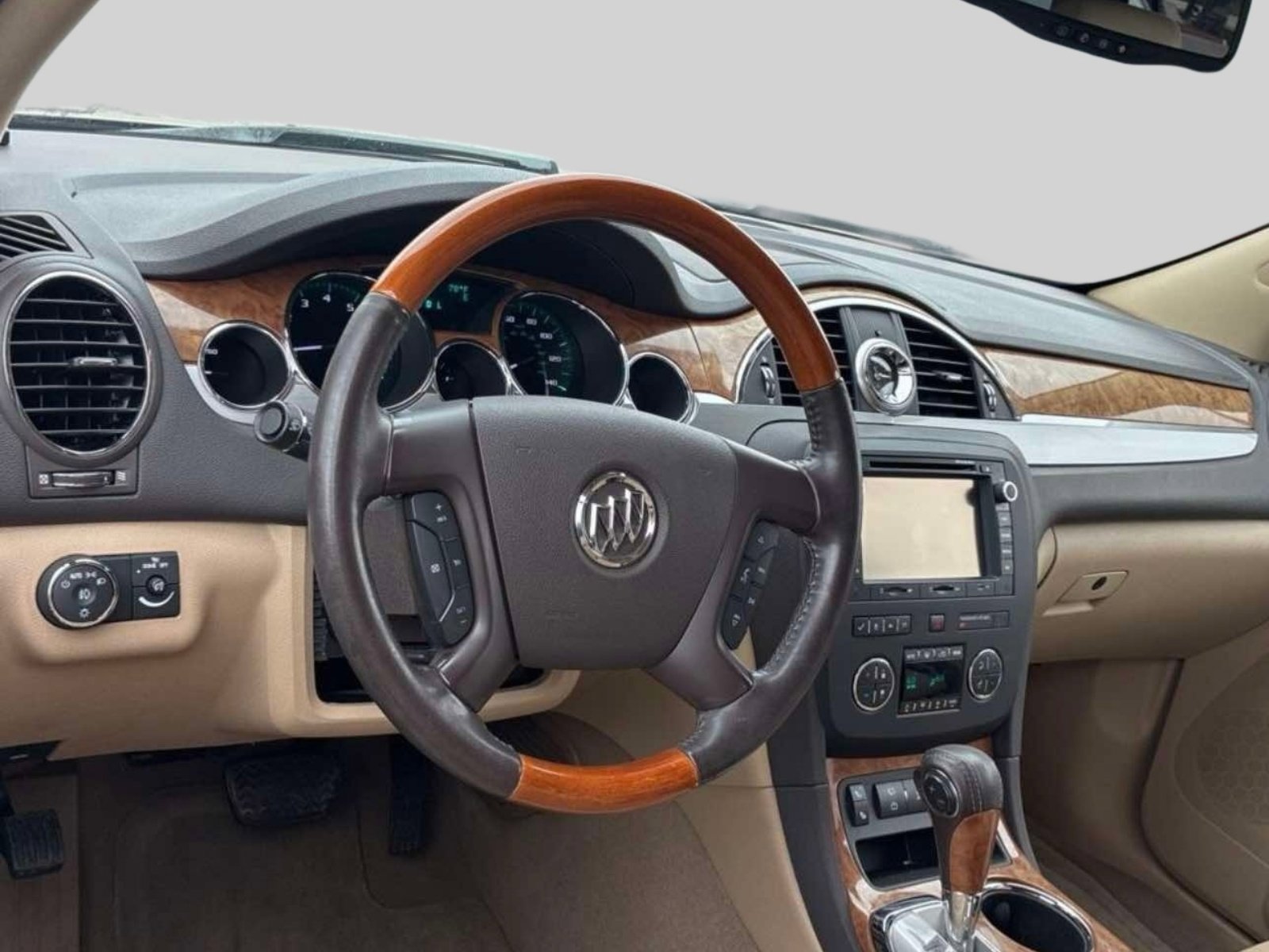 Used 2011 Buick Enclave CXL FWD image 7