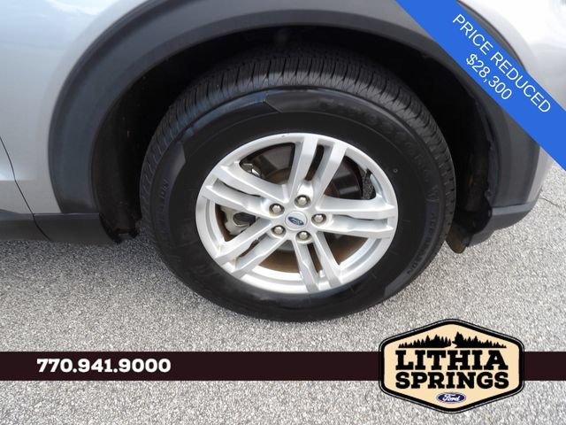 Certified 2023 Ford Explorer XLT w/ Equipment Group 202A RWD image 10