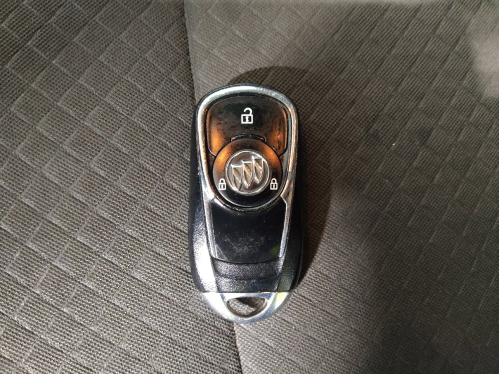 Used 2018 Buick Encore Preferred image 32