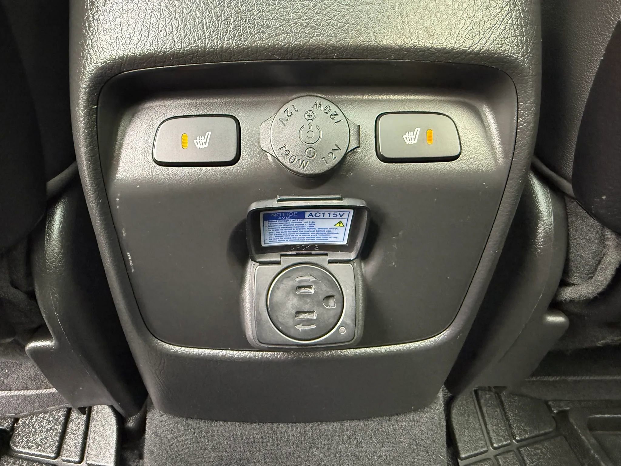 Used 2015 Kia Sorento SX image 38