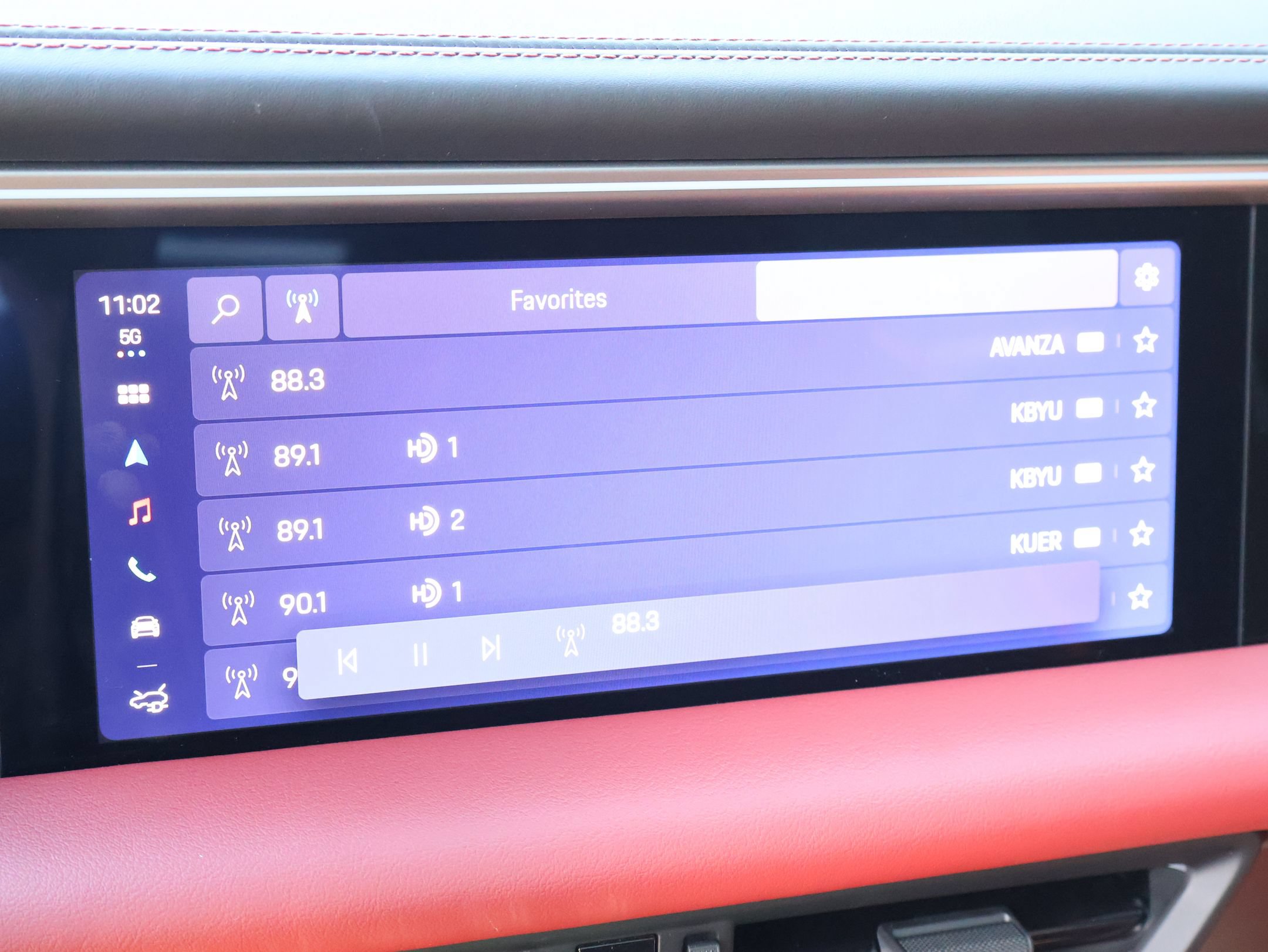 Certified 2026 Porsche Macan 4 Electric AWD/4WD image 20